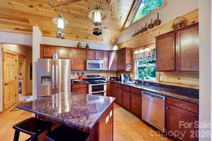 335 Mount Mitchell Dr, Burnsville, NC 28714 - Photo 3