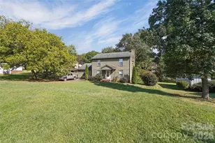 204 Hughey Dr, Gastonia, NC 28056 - Photo 1
