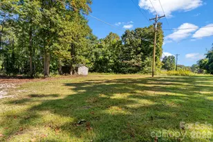 2084 Thurmond Rd, Thurmond, NC 28663 - Photo 21