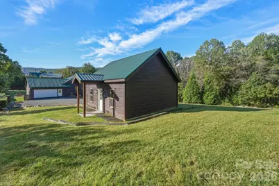 598 Valle Meadows Trail, Sugar Grove, NC 28679 - Photo 33
