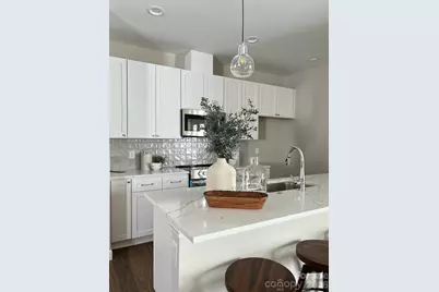 315 Huntsmoor Drive, Charlotte, NC 28217 - Photo 3