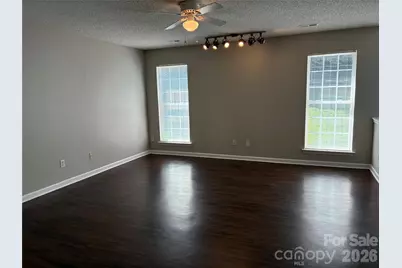 5305 Starflower Drive, Charlotte, NC 28215 - Photo 5