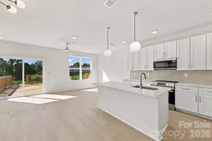 606 N Broad St, Mooresville, NC 28115 - Photo 1