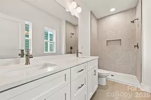 606 N Broad St, Mooresville, NC 28115 - Photo 11