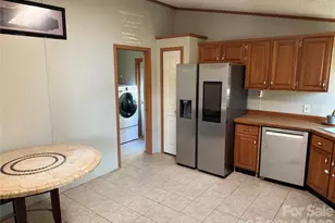 142 Forest Grove Dr, Statesville, NC 28625 - Photo 13