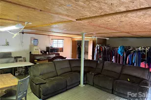 3265 Ridgeway Rd, Great Falls, SC 29055 - Photo 7