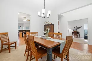 2100 Pineapple Ct, Matthews, NC 28105 - Photo 21