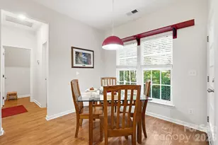 2100 Pineapple Ct, Matthews, NC 28105 - Photo 17