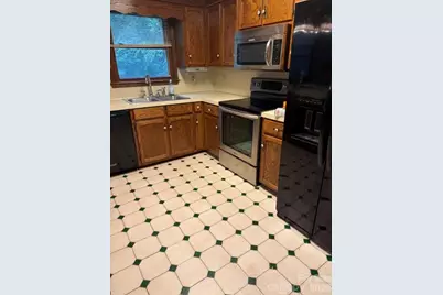 1750 29th Avenue Place NE, Hickory, NC 28601 - Photo 5