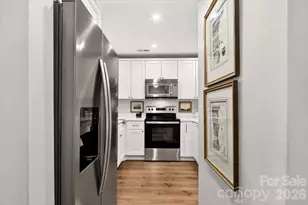 300 E Park Ave, Charlotte, NC 28203 - Photo 9