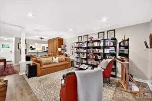 300 E Park Ave, Charlotte, NC 28203 - Photo 27