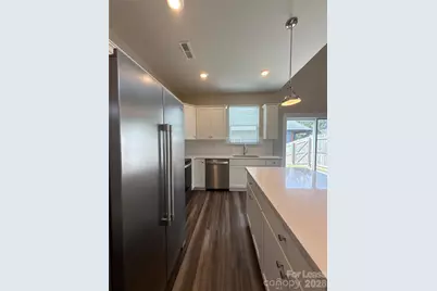 1009 Justice Avenue, Charlotte, NC 28206 - Photo 7