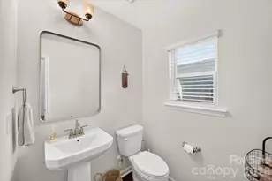 1816 Purser Dr, Charlotte, NC 28215 - Photo 19