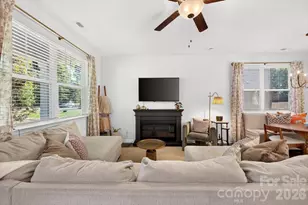 1816 Purser Dr, Charlotte, NC 28215 - Photo 7