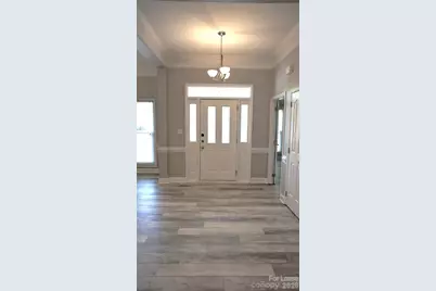 10442 Chelsea Bay Drive, Charlotte, NC 28278 - Photo 5