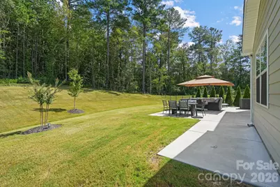 107 Hollywood Court, Troutman, NC 28166 - Photo 5