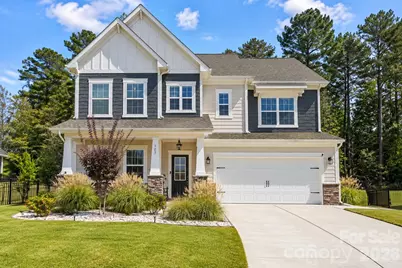 107 Hollywood Court, Troutman, NC 28166 - Photo 1