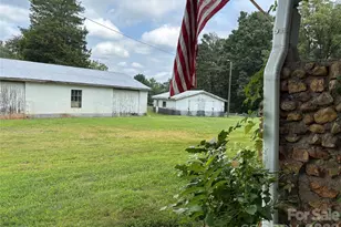 6144 Hudlow Rd, Union Mills, NC 28167 - Photo 5