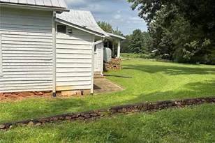 6144 Hudlow Rd, Union Mills, NC 28167 - Photo 21