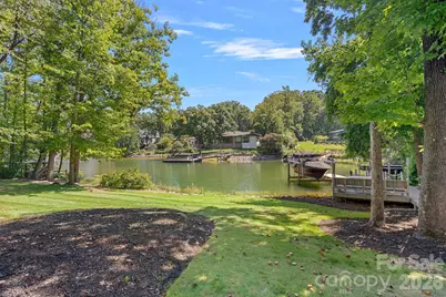 19610 Weavers Circle, Cornelius, NC 28031 - Photo 35
