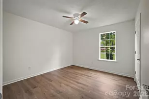 37 Laurel St, Granite Falls, NC 28630 - Photo 15