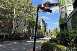 423 W 8th St, Charlotte, NC 28202 - Photo 21
