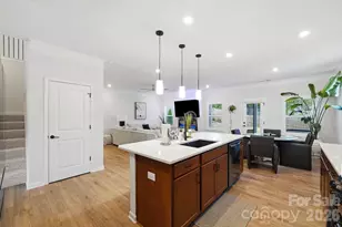 6109 Sunspear Ln, Charlotte, NC 28212 - Photo 11