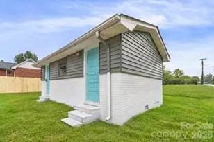 807 Cedar St, East Spencer, NC 28039 - Photo 5