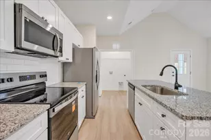 807 Cedar St, East Spencer, NC 28039 - Photo 11