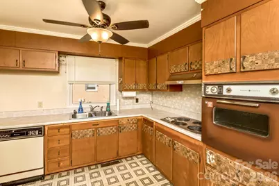 13 Looking Glass Lane, Asheville, NC 28805 - Photo 7