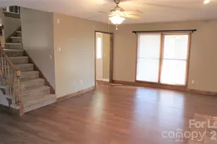 2308 Heathershire Ln, Matthews, NC 28105 - Photo 7