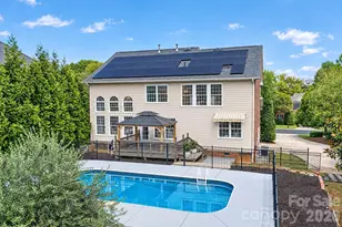 11528 Essex Fells Dr, Charlotte, NC 28277 - Photo 33