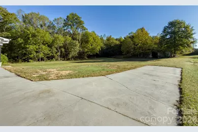 1002 Ramseur Road, Bessemer City, NC 28016 - Photo 31