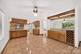 6133 Rhone Dr, Charlotte, NC 28226 - Photo 9