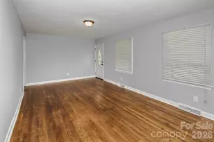 517 N Carolina Ave, Statesville, NC 28677 - Photo 9