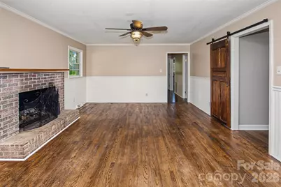 517 N Carolina Avenue, Statesville, NC 28677 - Photo 7