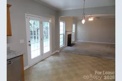 2220 Waters Trail Drive, Charlotte, NC 28216 - Photo 5