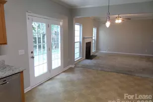 2220 Waters Trail Dr, Charlotte, NC 28216 - Photo 5