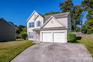 5924 Barefoot Ln, Concord, NC 28025 - Photo 3