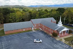 419 Deaverview Rd, Asheville, NC 28806 - Photo 1