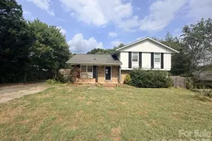 206 King Henry Ln, Gastonia, NC 28056 - Photo 3