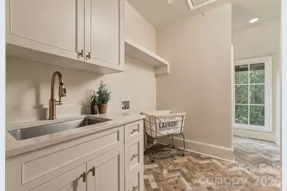 122 Lansdowne Road, Charlotte, NC 28270 - Photo 43