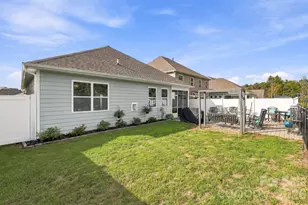451 Fox Cove Cove, Hendersonville, NC 28792 - Photo 39