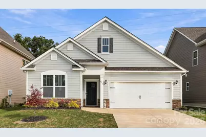 451 Fox Cove Cove, Hendersonville, NC 28792 - Photo 1
