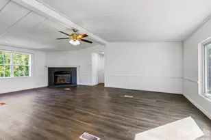 8 Teal Ln, Candler, NC 28715 - Photo 5