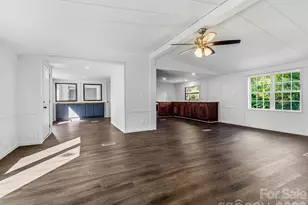 8 Teal Ln, Candler, NC 28715 - Photo 7
