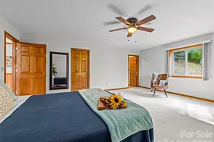 1090 Maple Spgs Dr, Waynesville, NC 28785 - Photo 19
