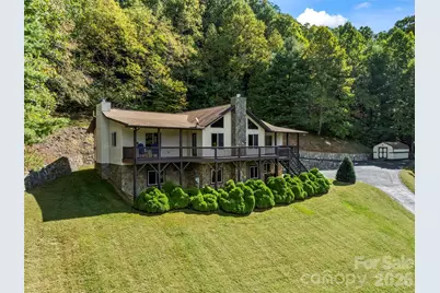 1090 Maple Springs Drive, Waynesville, NC 28785 - Photo 3