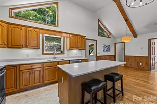 1090 Maple Spgs Dr, Waynesville, NC 28785 - Photo 13