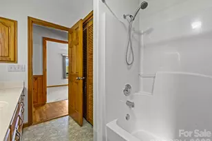 1090 Maple Spgs Dr, Waynesville, NC 28785 - Photo 25